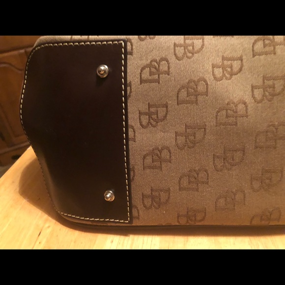 Dooney and bourke signature canvas tote purse - Picture 3 of 8